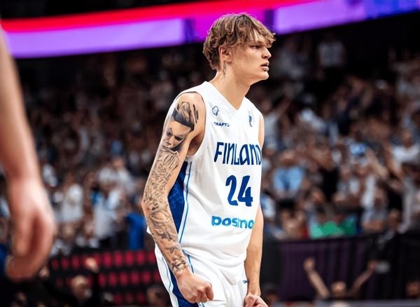 策略操盘 场均仅6分，却能预定NBA榜眼？ 年仅18岁的穆里宁，到底有何魔力